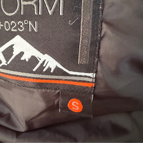 Superdry Storm Softshell Hybrid Zip Hooded Jacket - Picture 10 of 11